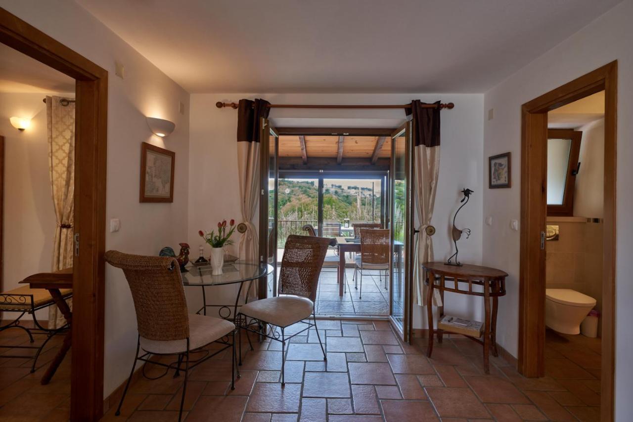 Quinta Do Bom Vento Guest House Obidos Exterior photo