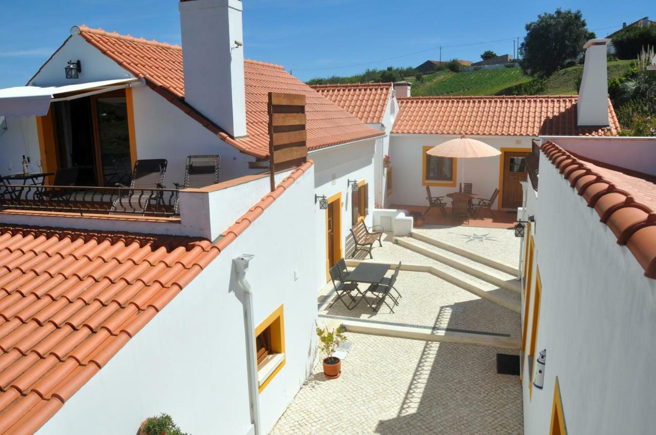 Quinta Do Bom Vento Guest House Obidos Exterior photo
