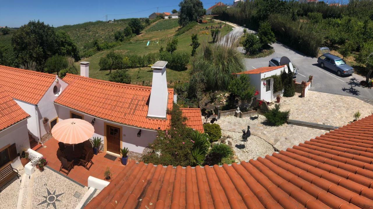 Quinta Do Bom Vento Guest House Obidos Exterior photo